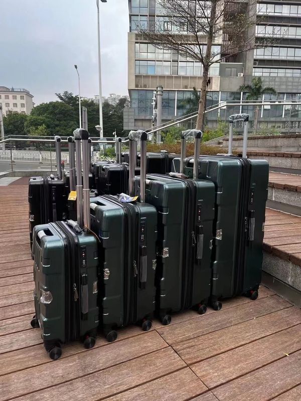 Bagagem ABS impermeável personalizada 20 24 28 polegadas Hard Shell Alumínio TSA PP Mulheres Maleta