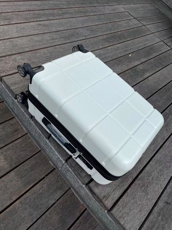 Novo Design Carry On Suitcase ABS+PC Set de bagagem Sacos de viagem de concha dura