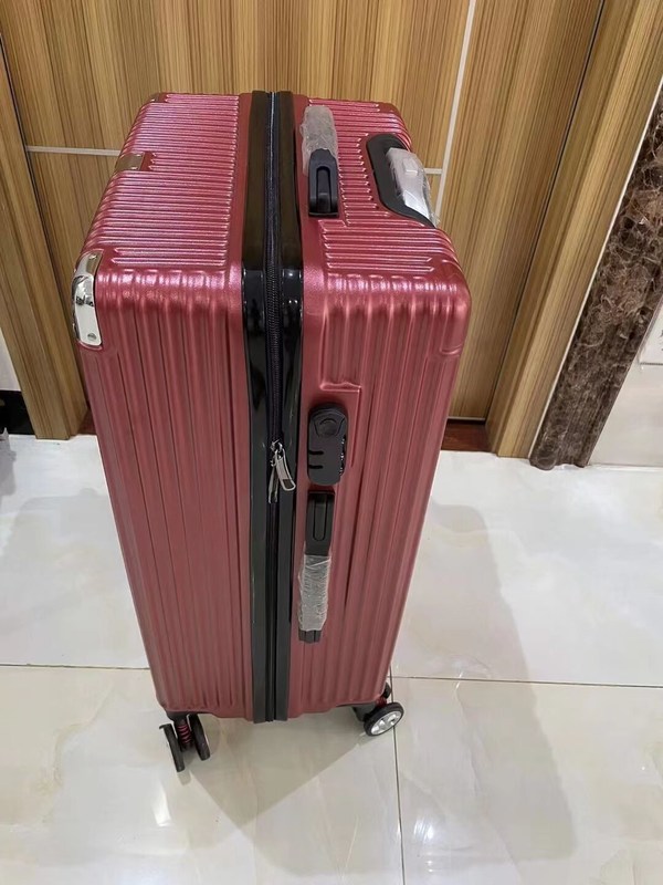 Comércio por atacado Saco de viagem Sacola de viagem Conjunto para Outdoors Logotipo impresso personalizado 26 