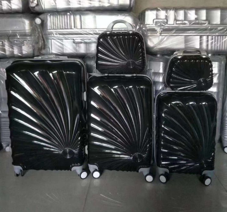 Varejo em grosso de maleta de PC 20 24 28 polegadas bagagem 3 PCS conjunto de bagagem de viagem de carrinho 4 roda giratória bagagem