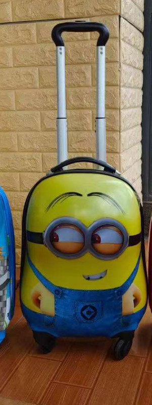 Moda Cute Eggshell Caso de carrinho infantil Animais de desenho animado Maleta infantil Novo projeto Explosão de carrinho