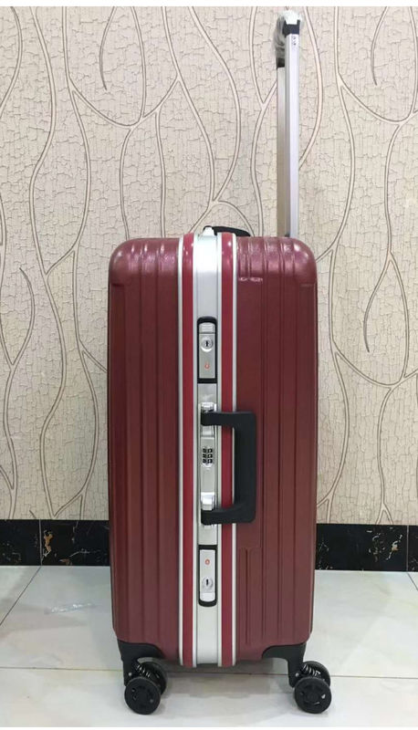 Alta Qualidade 4 Rodas Duplas Carcaça Dura PC Quadro de Alumínio Tsa Bloqueio Adultos Viajando Maletas Vermelhas Bagagem