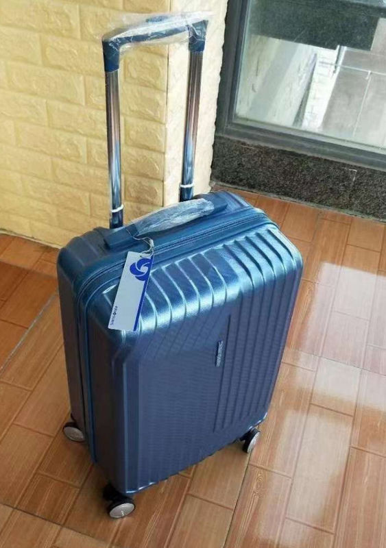 Unisex ABS Set de bagagem de viagem de fábrica direta 3-piece Spinner Caster Carry-On Check-in Trolley maletas para o exterior