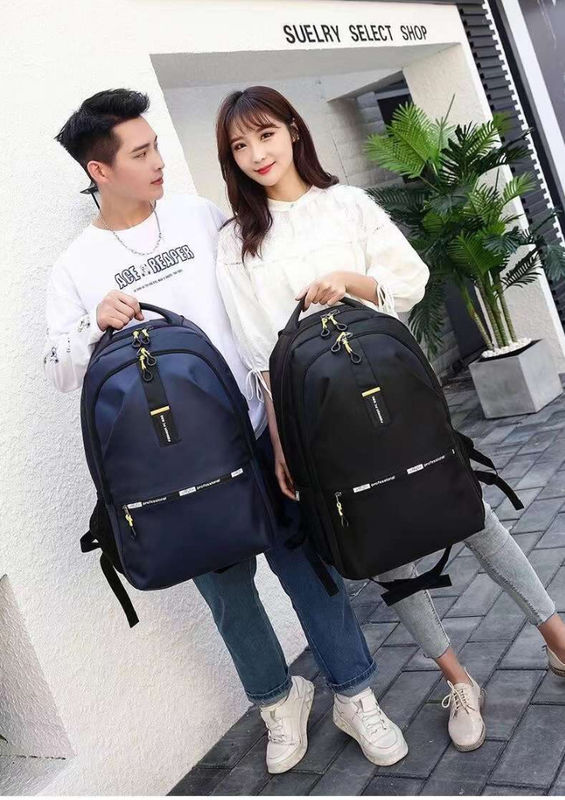 Mochila de ginástica personalizada à prova d'água para viagens escolares Mochila portátil ao ar livre para mulheres Mochilas esportivas USB Casual