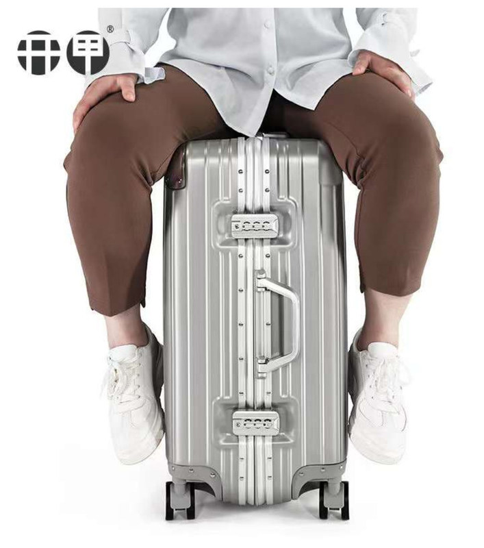 ABS+PC Maleta de viagem de luxo Maleta de venda por atacado Setes de bagagem Trolley Hardshell Set de bagagem Saco para viagens de negócios