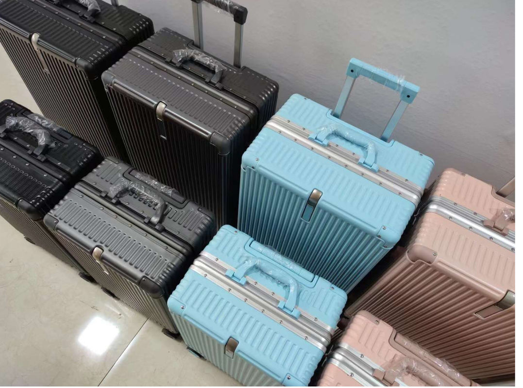 Estilo clássico Alta qualidade Vintage ABS Saco de carrinho Maleta de venda a quente Personalização 20 22 24 26 polegadas Voo durável
