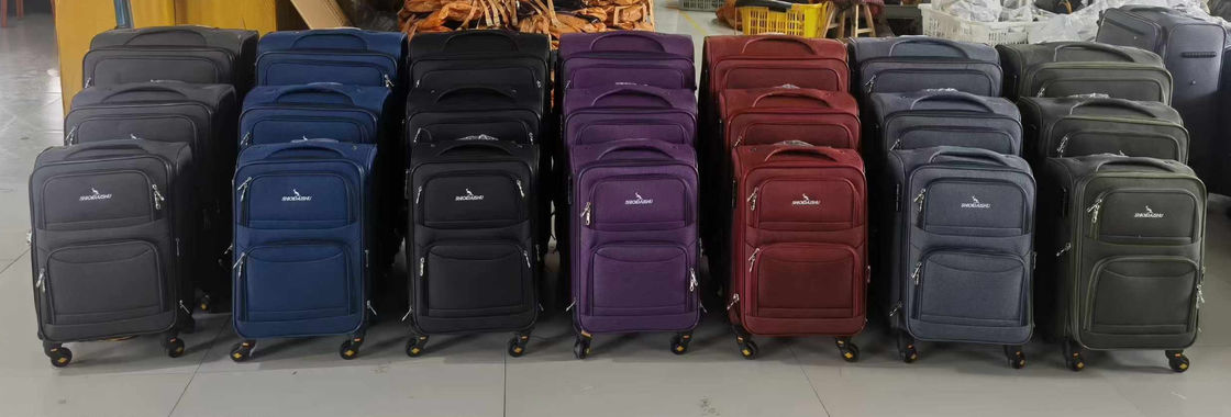 Conjunto de bagagem 3 peças TSA Bloqueio Roda giratória expansível Softside Bagagem 3 peças Conjunto de mala