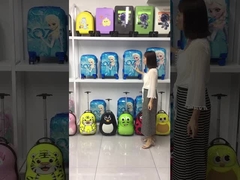 Bolsa de carrinho de desenhos animados, crianças e animais.